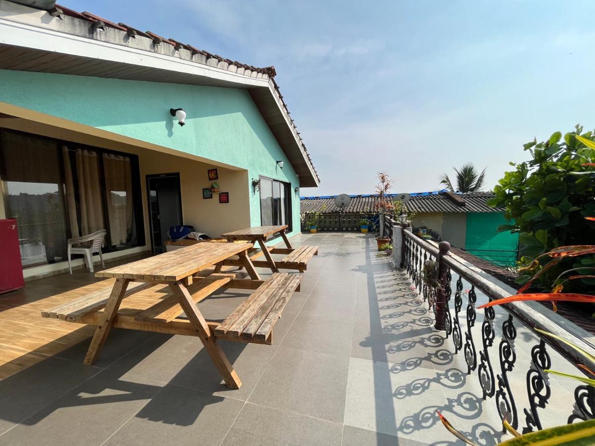 Bed and Breakfast Rutu Enclave Муруд Екстер'єр фото