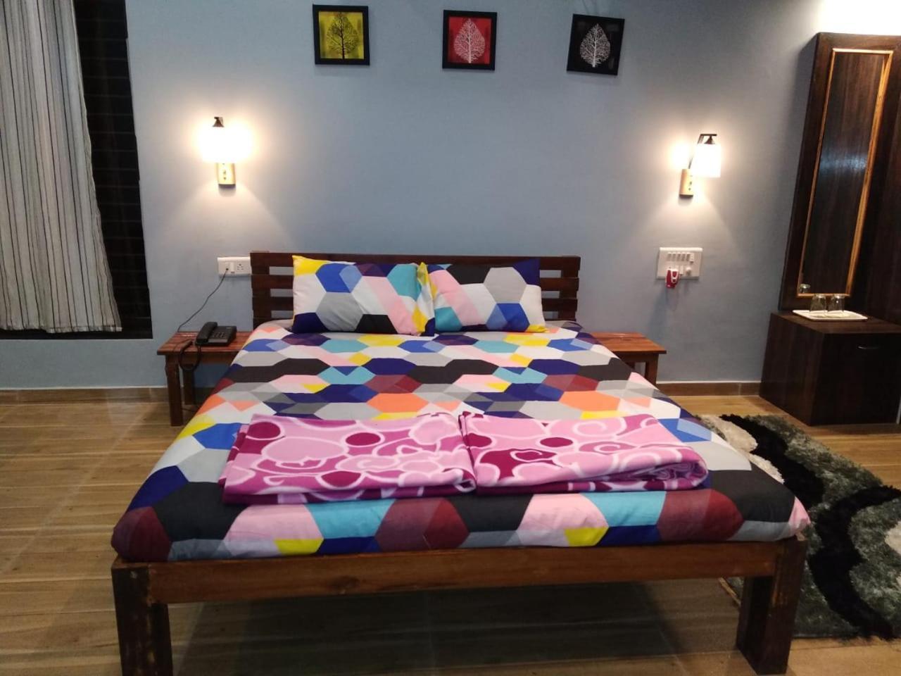 Bed and Breakfast Rutu Enclave Муруд Екстер'єр фото
